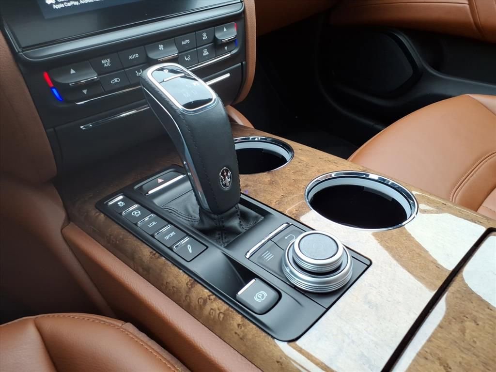 Used 2020 Maserati Quattroporte S Q4 image 19