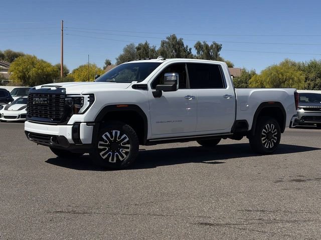 Used 2024 GMC Sierra 3500 Denali Ultimate image 2