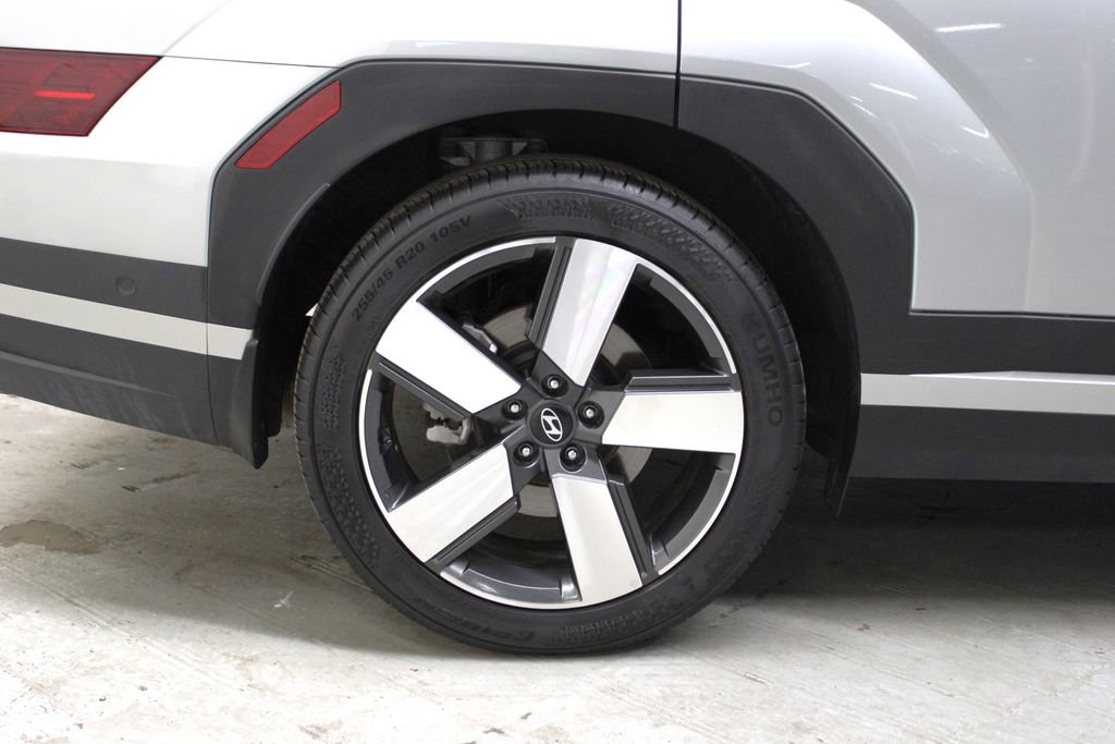 Used 2024 Hyundai Santa Fe Limited image 45