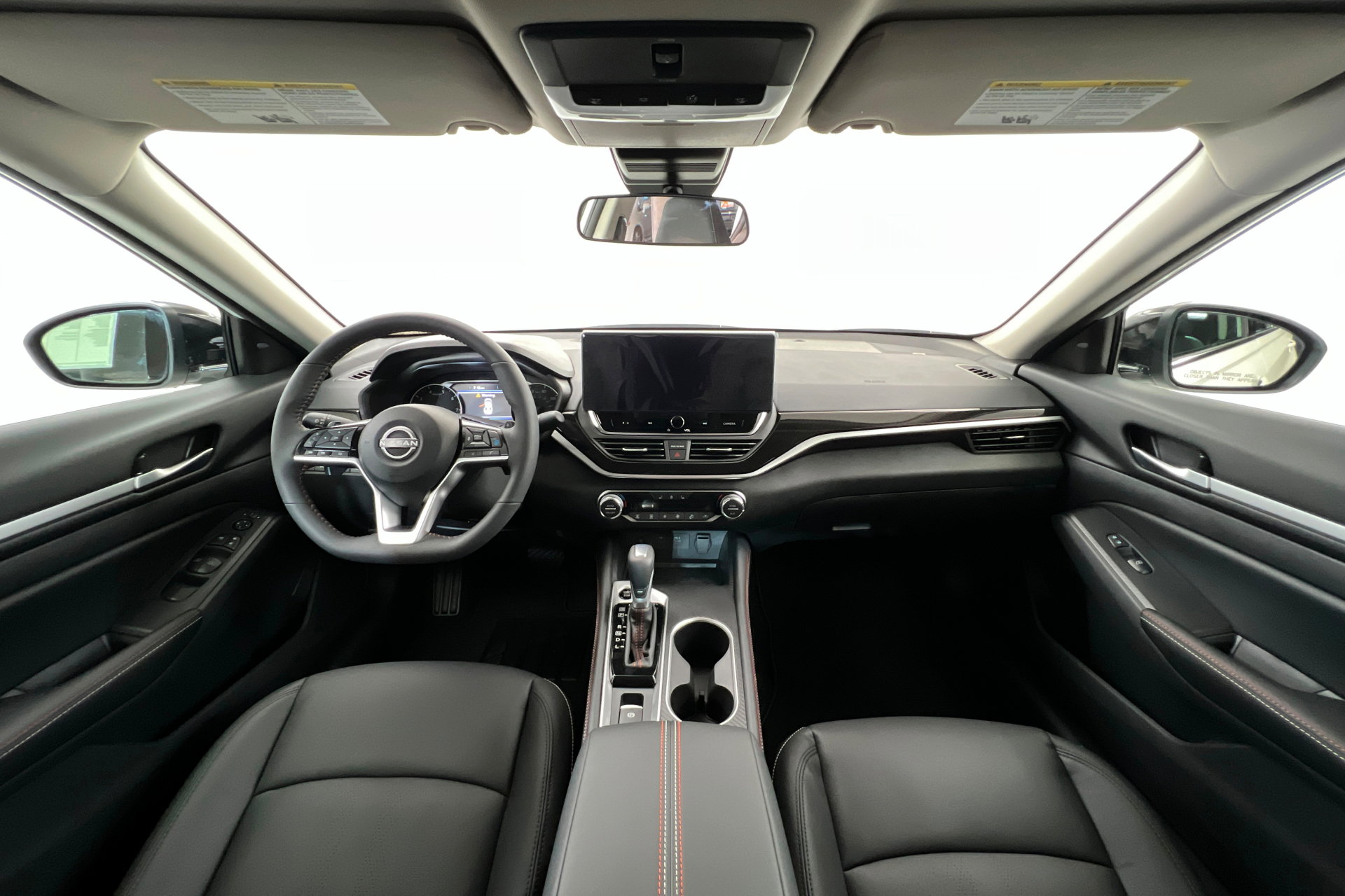 New 2026 Nissan Altima 2.5 SR image 9