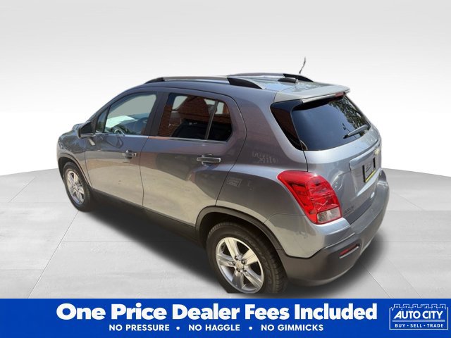 Used 2015 Chevrolet Trax LT w/ LT Sun and Sound Package FWD image 39