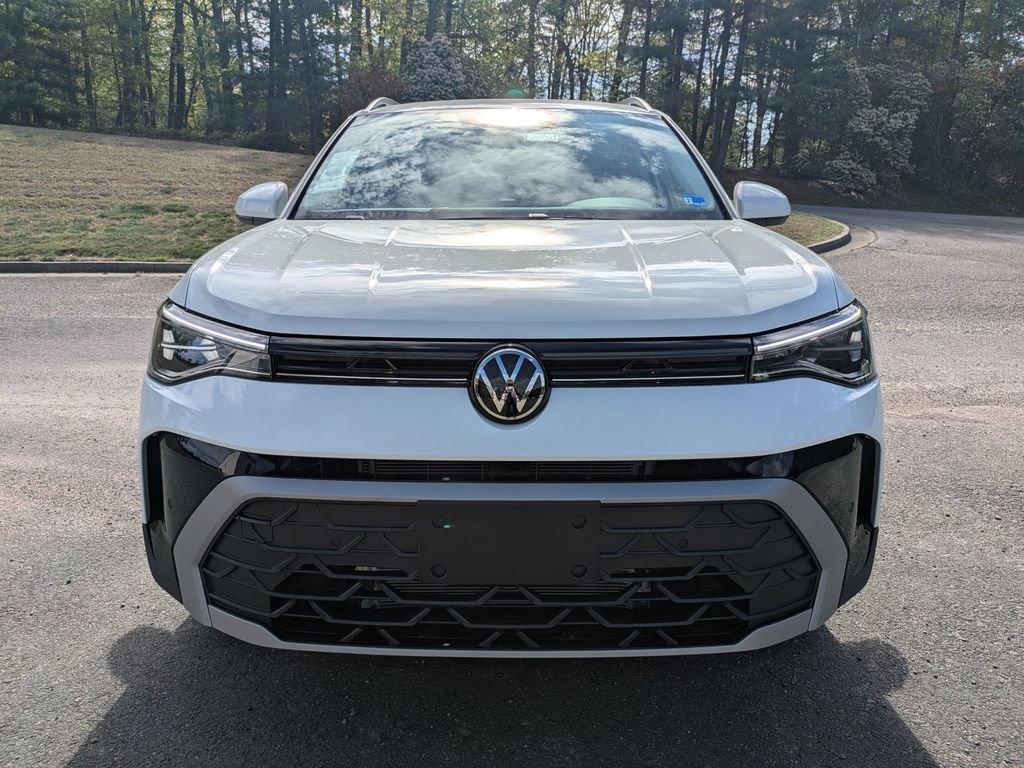 New 2026 Volkswagen Taos SE AWD/4WD image 9