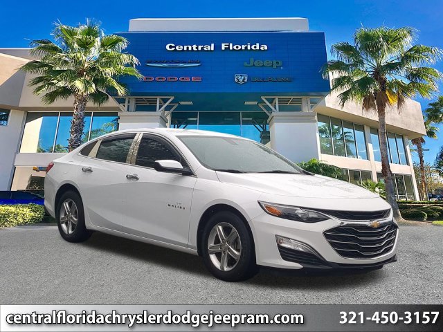 Used 2022 Chevrolet Malibu LS FWD image 1