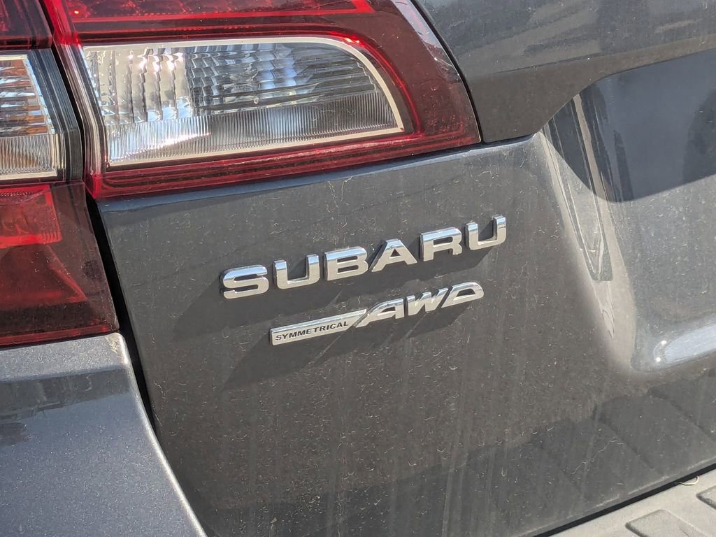 Used 2018 Subaru Outback 3.6R Limited AWD/4WD image 11