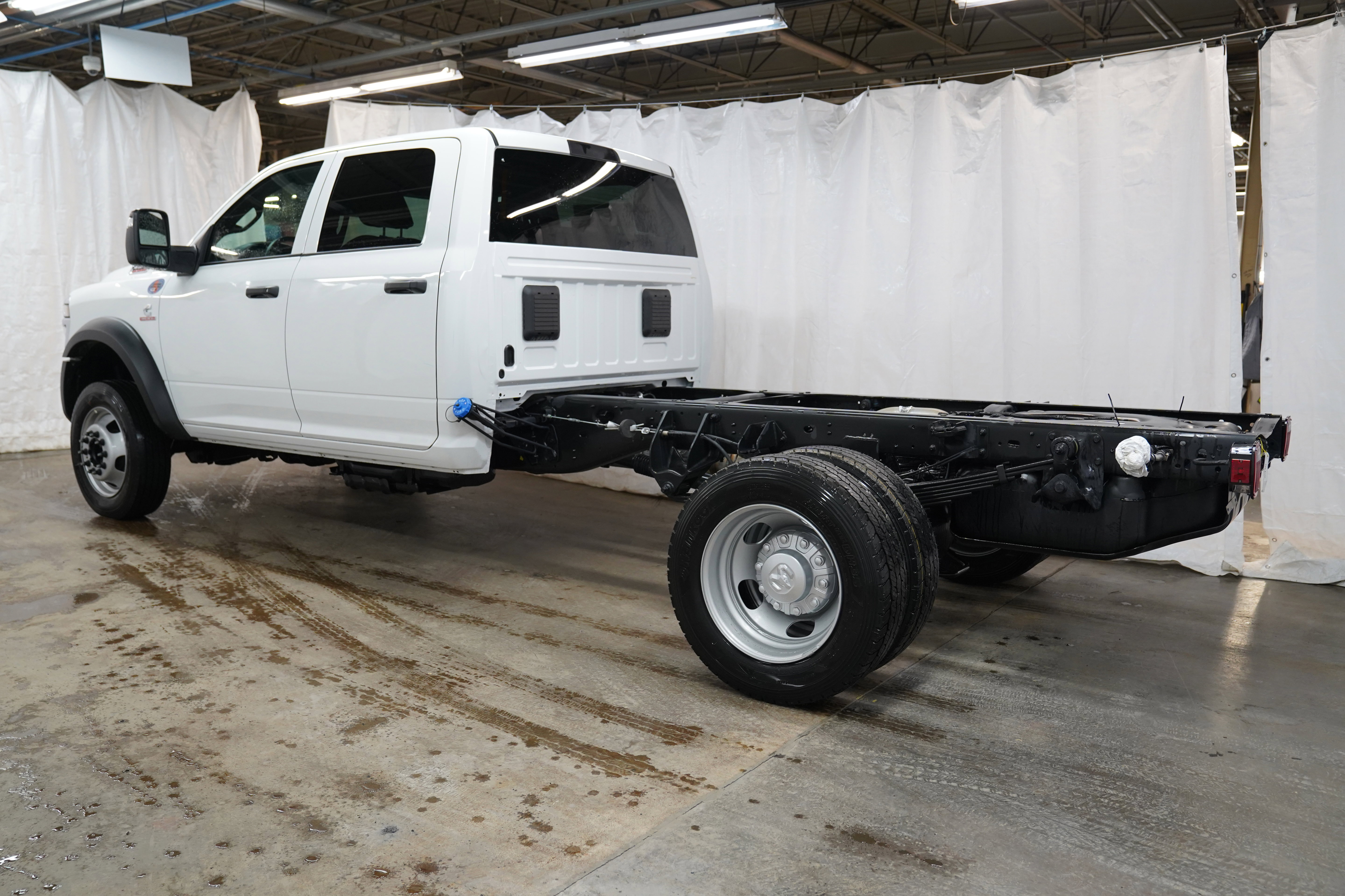 New 2026 RAM 4500 Tradesman w/ Chrome Appearance Group AWD/4WD image 7