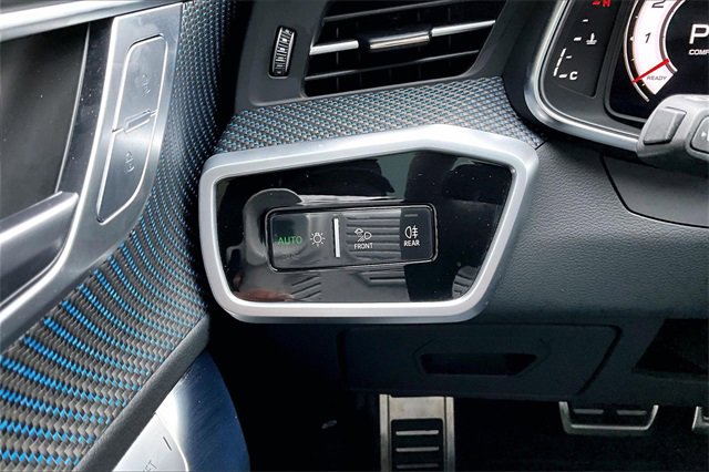 Used 2024 Audi RS 7 Performance w/ Matte Carbon Package image 26