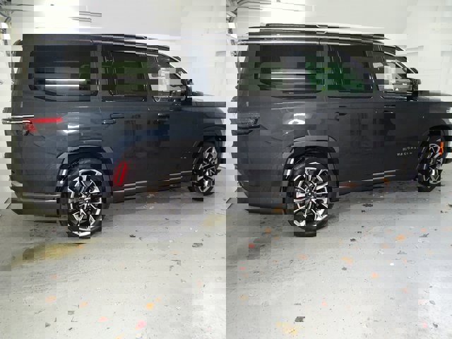 Used 2022 Jeep Wagoneer Series III w/ Premium Group I image 24