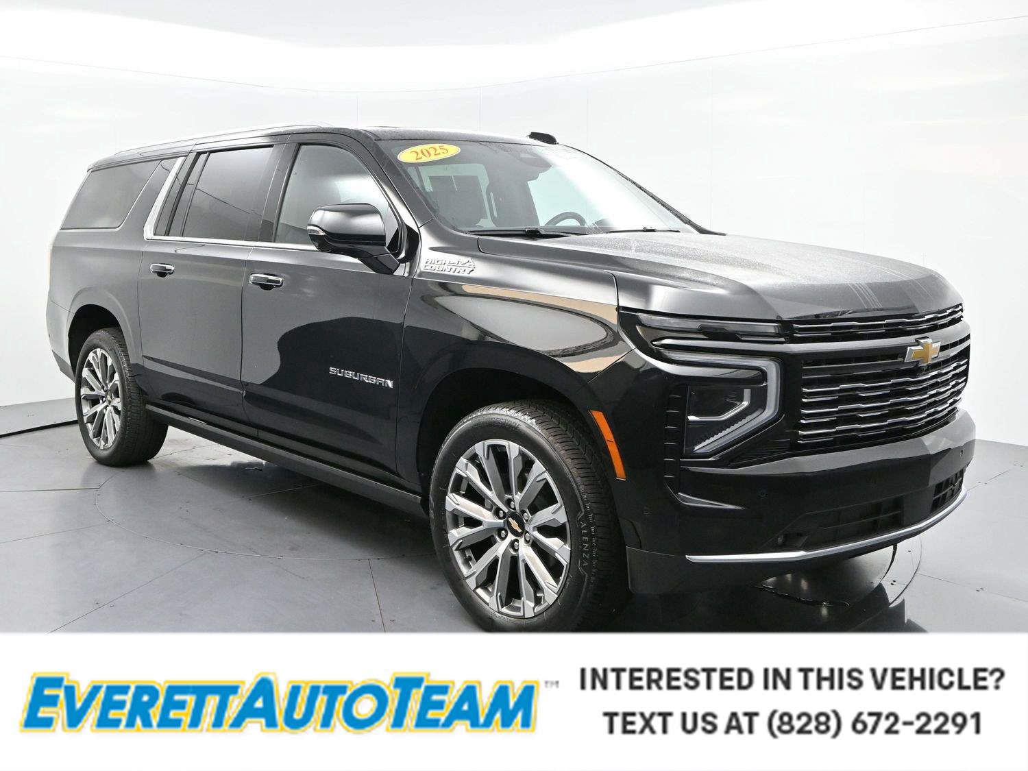 Used 2025 Chevrolet Suburban High Country AWD/4WD image 1