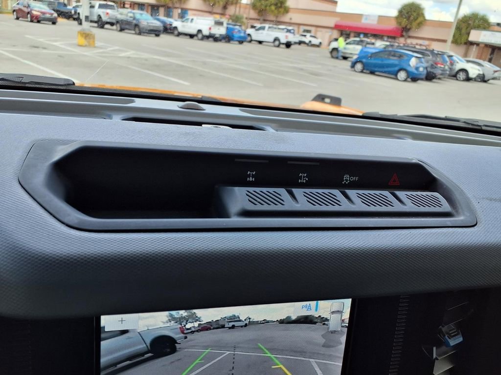 Used 2021 Ford Bronco Black Diamond image 33