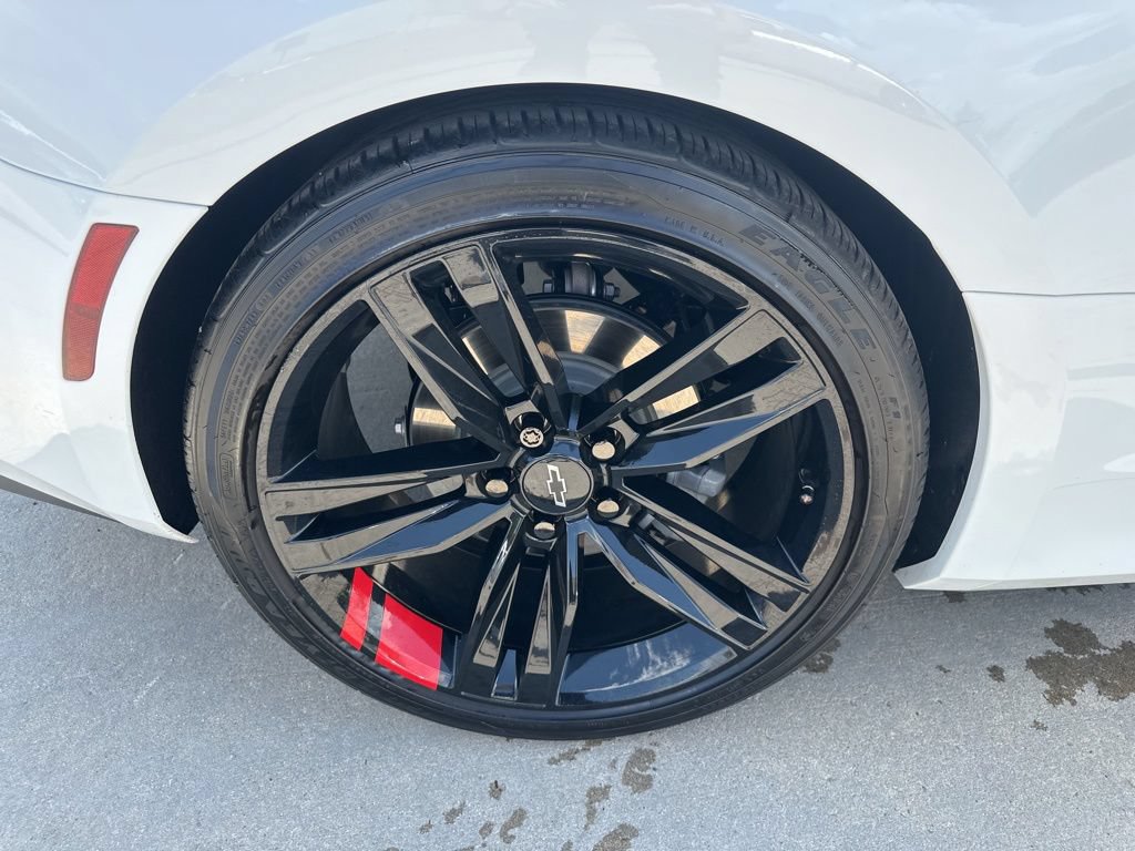 Certified 2022 Chevrolet Camaro LT w/ Redline Edition RWD image 33