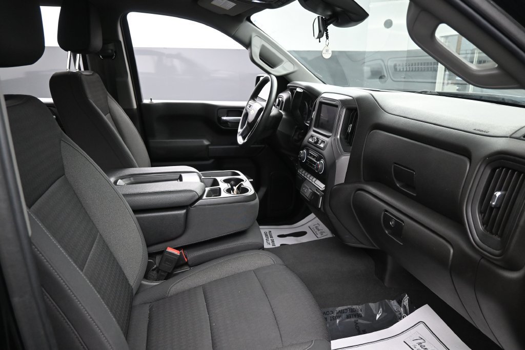 Used 2022 Chevrolet Silverado 1500 Custom AWD/4WD image 28