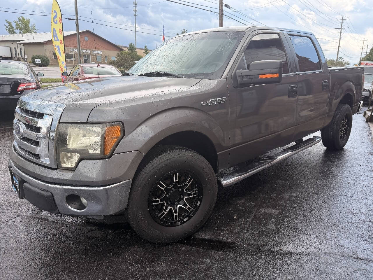 Used 2011 Ford F150 XLT w/ XLT Convenience Pkg RWD image 4