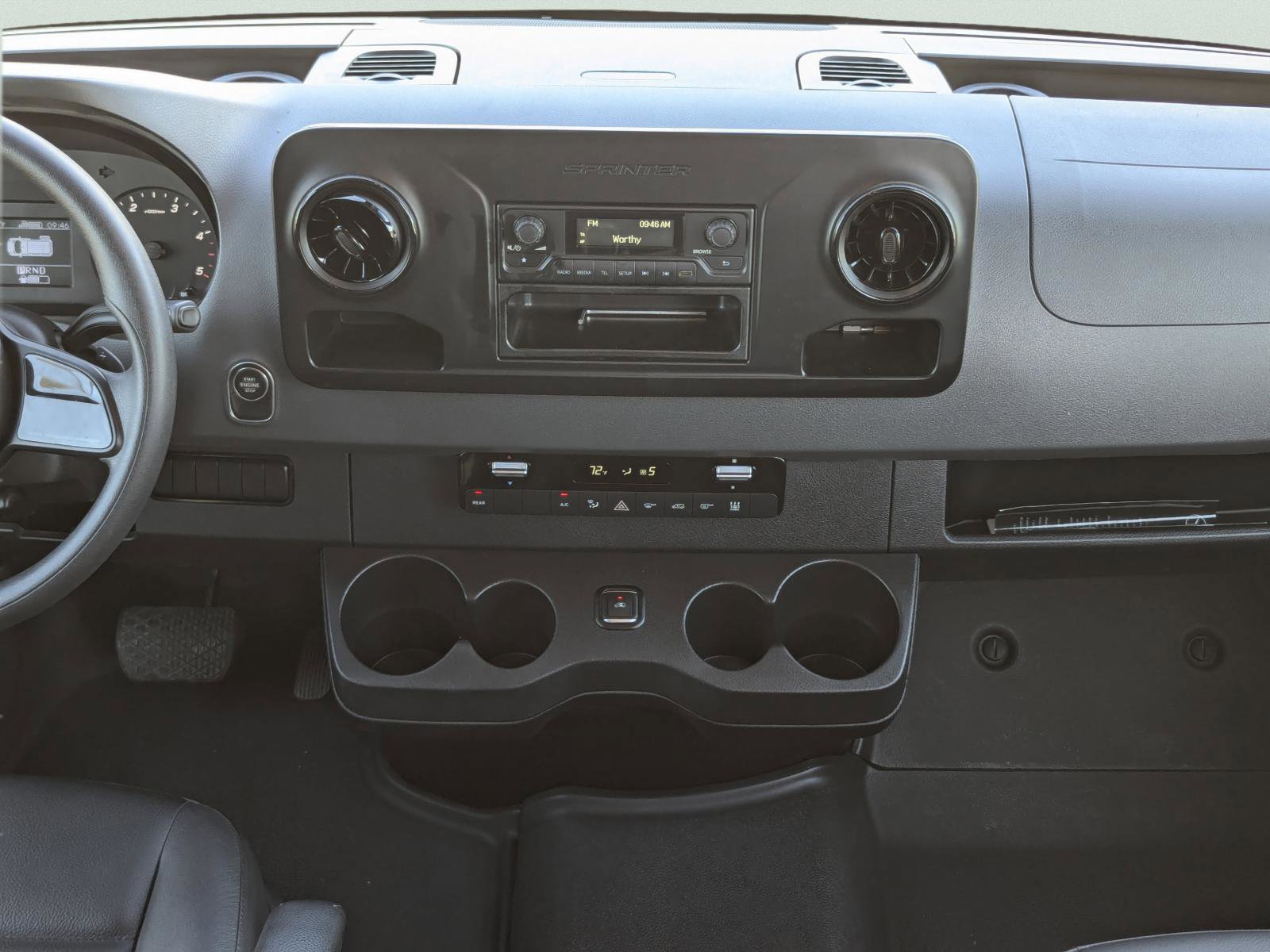 Used 2019 Mercedes-Benz Sprinter 2500 image 16