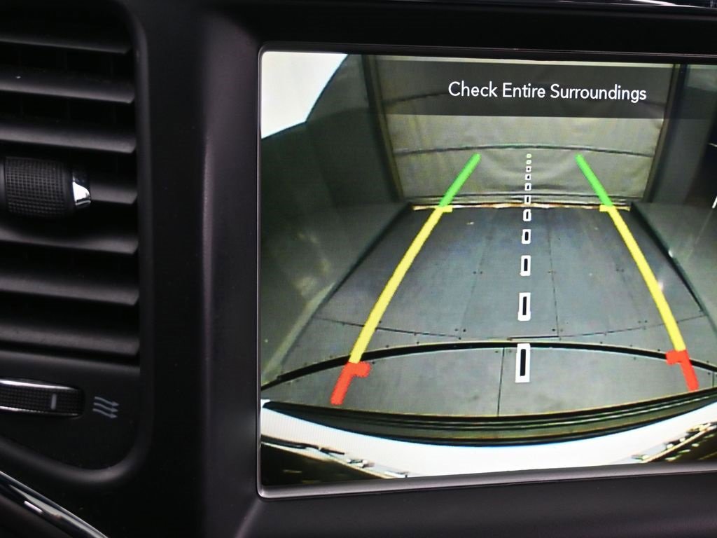 Used 2018 Jeep Grand Cherokee Altitude image 10