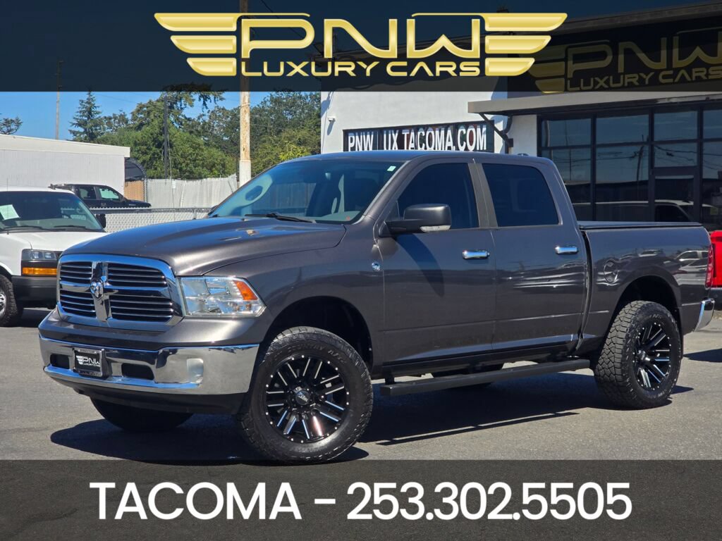 Used 2015 RAM 1500 Classic SLT w/ SLT Plus D←cor Group