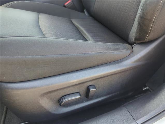 Used 2025 Nissan Altima 2.5 SV FWD image 25