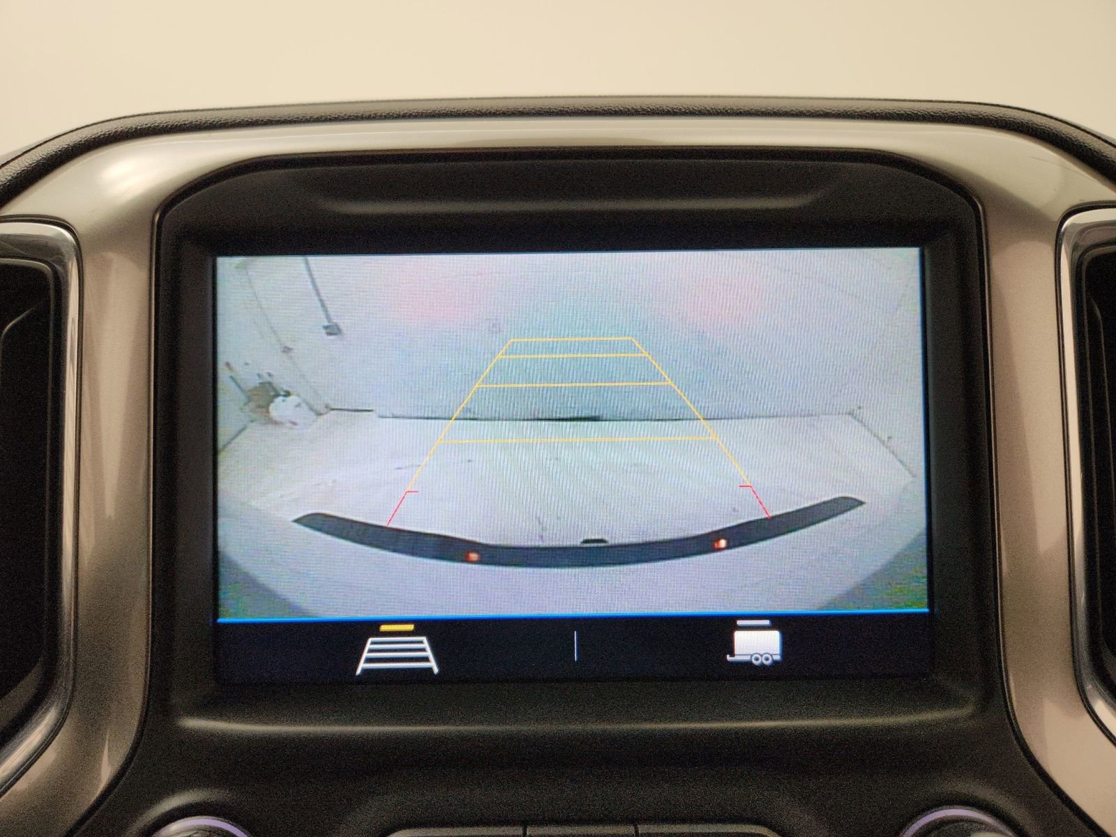 Used 2021 Chevrolet Silverado 2500 LT w/ Convenience Package image 7