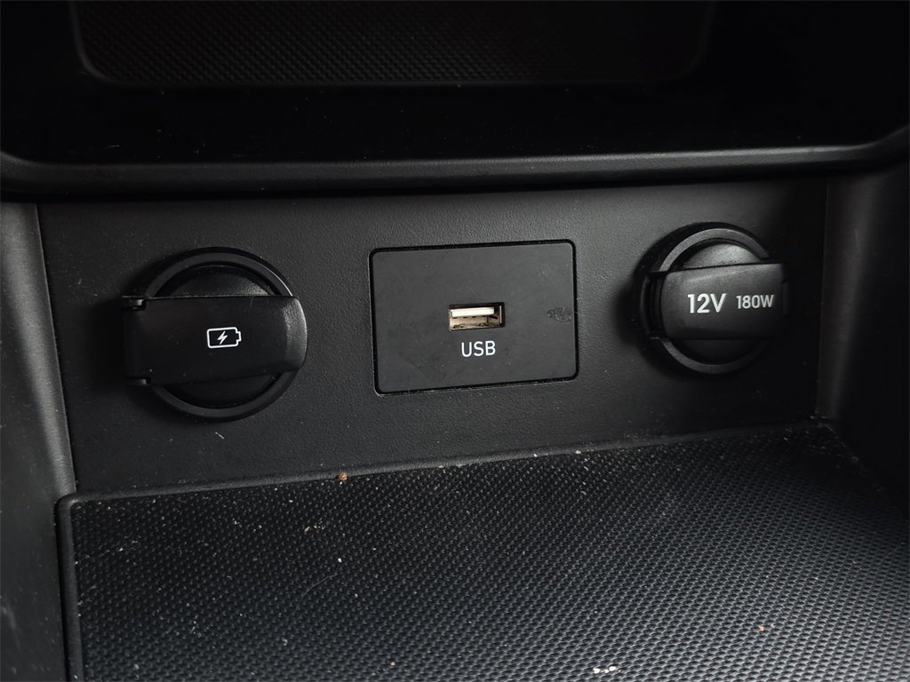 Certified 2023 Hyundai Kona SEL image 31