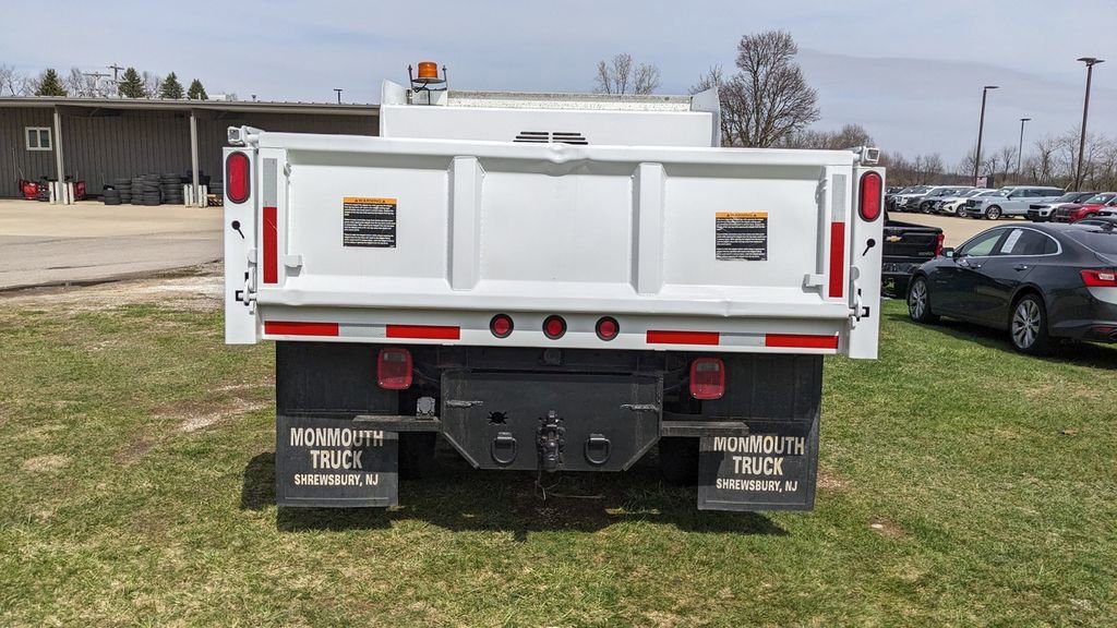 Used 2015 Ford F350 XL image 4