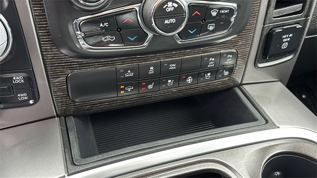 Used 2017 RAM 1500 Limited image 27