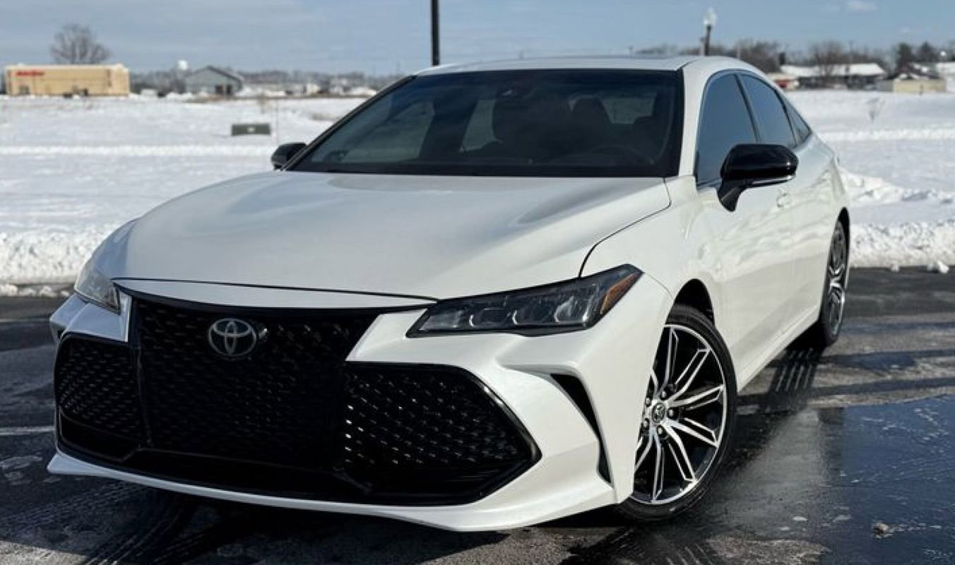 Used 2019 Toyota Avalon XSE