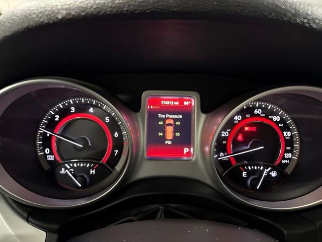 Used 2014 Dodge Journey SE w/ Flexible Seating Group FWD image 18