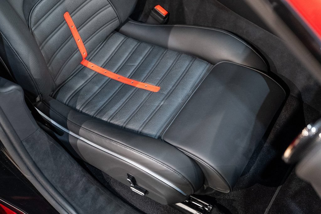 Certified 2023 Ferrari Purosangue AWD/4WD image 38