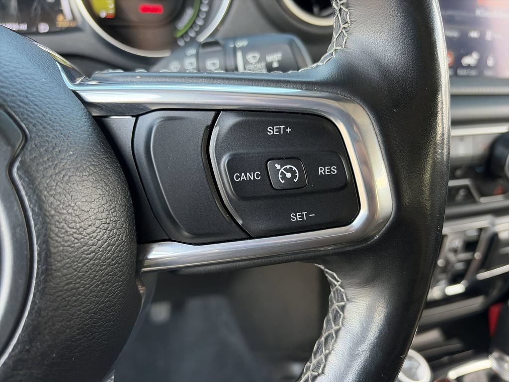 Used 2021 Jeep Wrangler Unlimited Sahara w/ Cold Weather Group AWD/4WD image 16