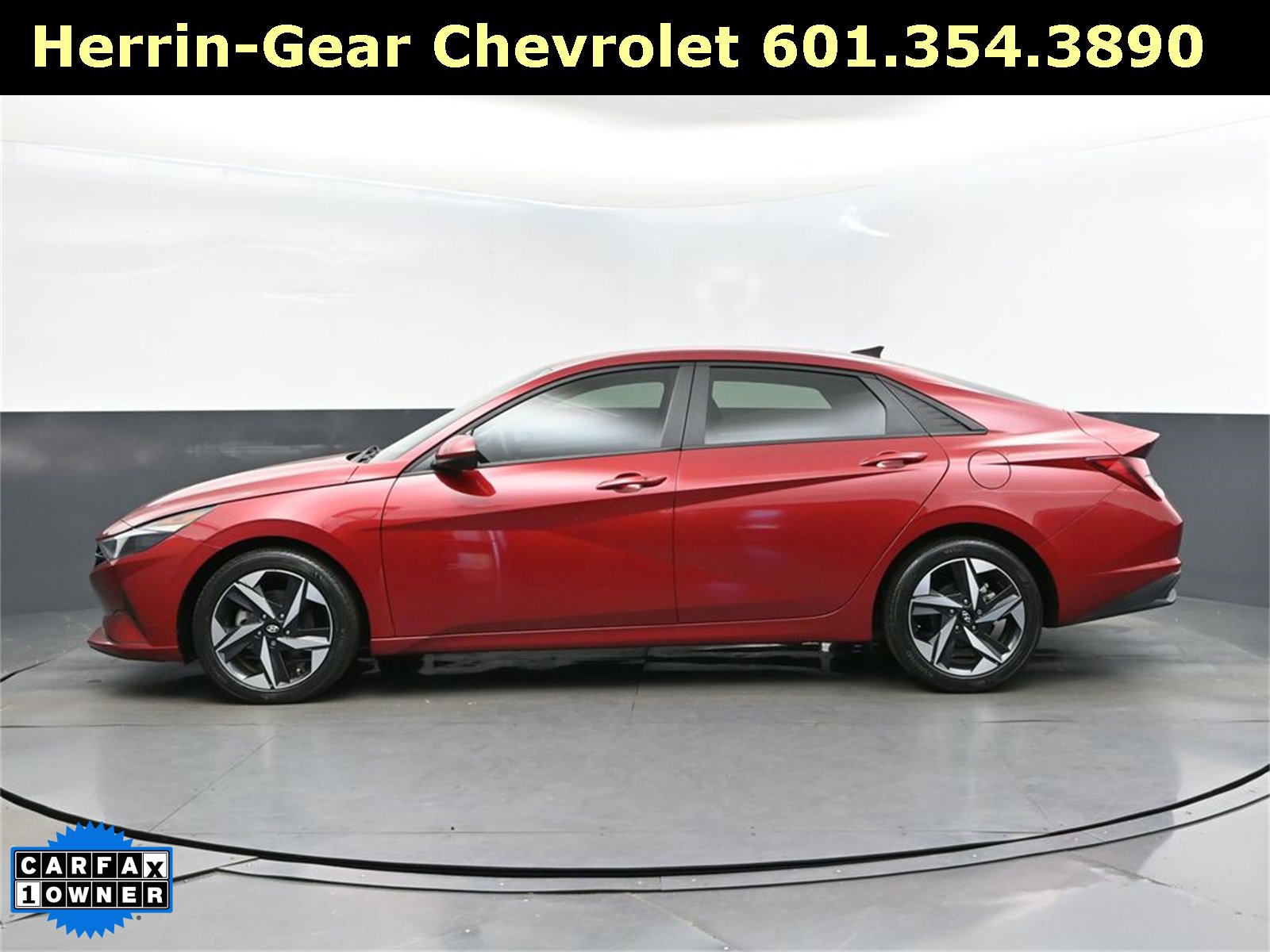 Used 2023 Hyundai Elantra SEL w/ Convenience Package image 4