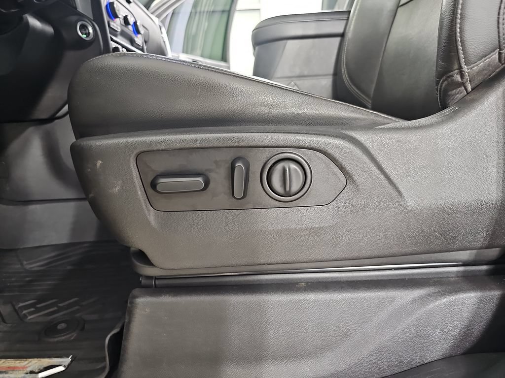 Certified 2020 Chevrolet Silverado 2500 LTZ w/ LTZ Premium Package AWD/4WD image 34