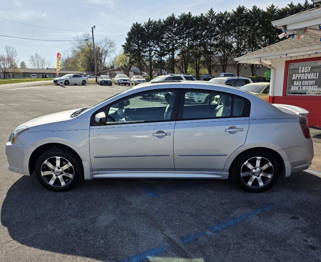 Used 2012 Nissan Sentra 2.0 SR w/ Special Edition Pkg FWD image 8