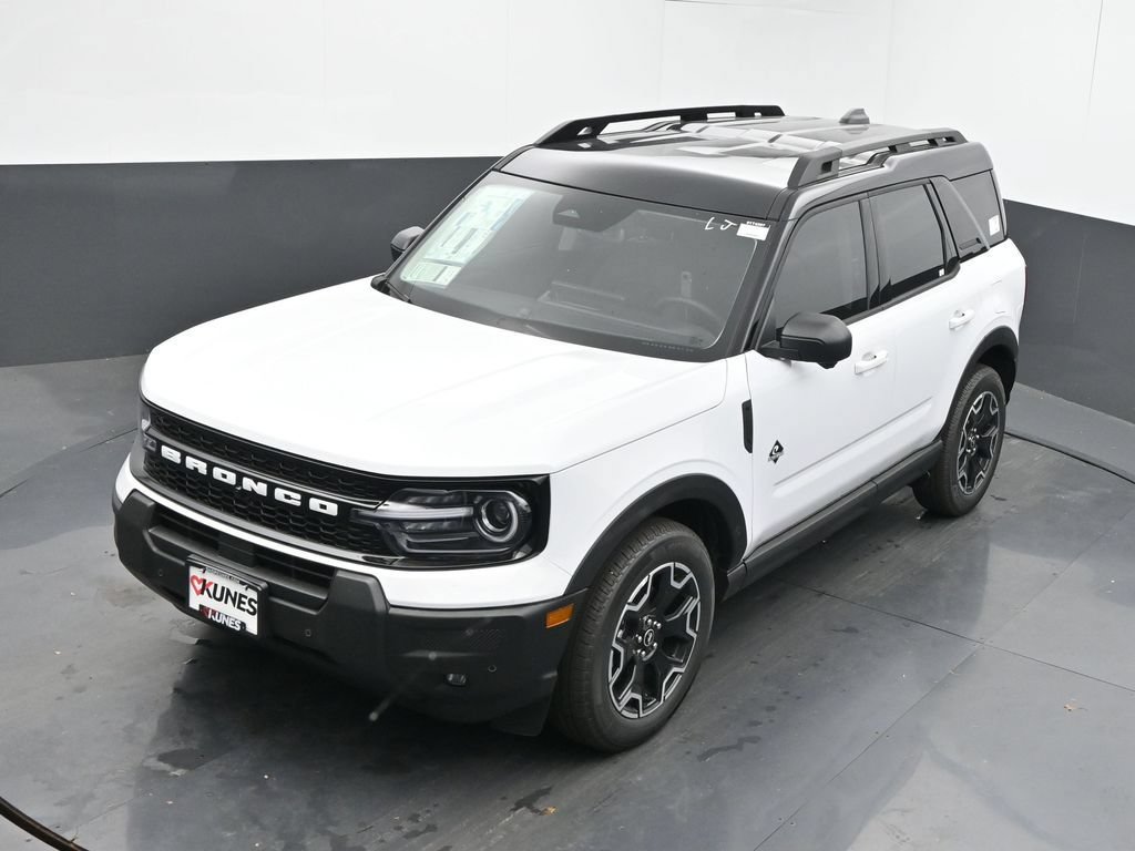 New 2025 Ford Bronco Sport Outer Banks w/ Outer Banks Tech Package+ AWD/4WD image 39