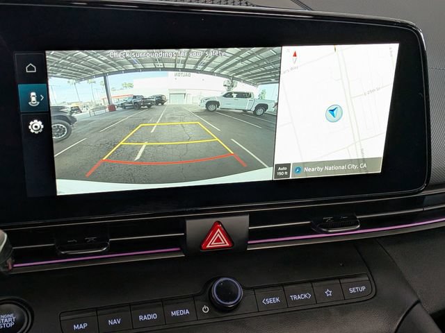 Used 2025 Hyundai Elantra SEL FWD image 20