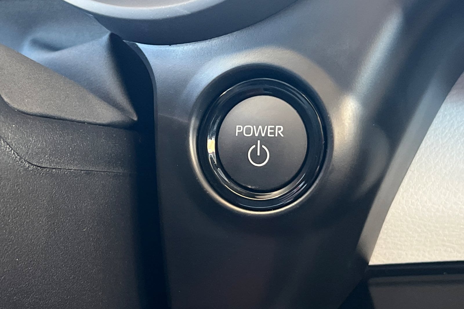 Certified 2026 Toyota Sienna XLE FWD image 22