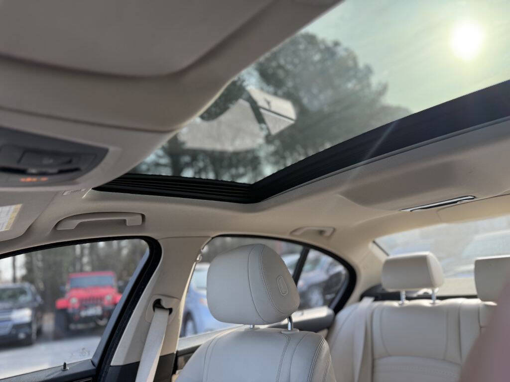 Used 2015 BMW 535i Sedan RWD image 3