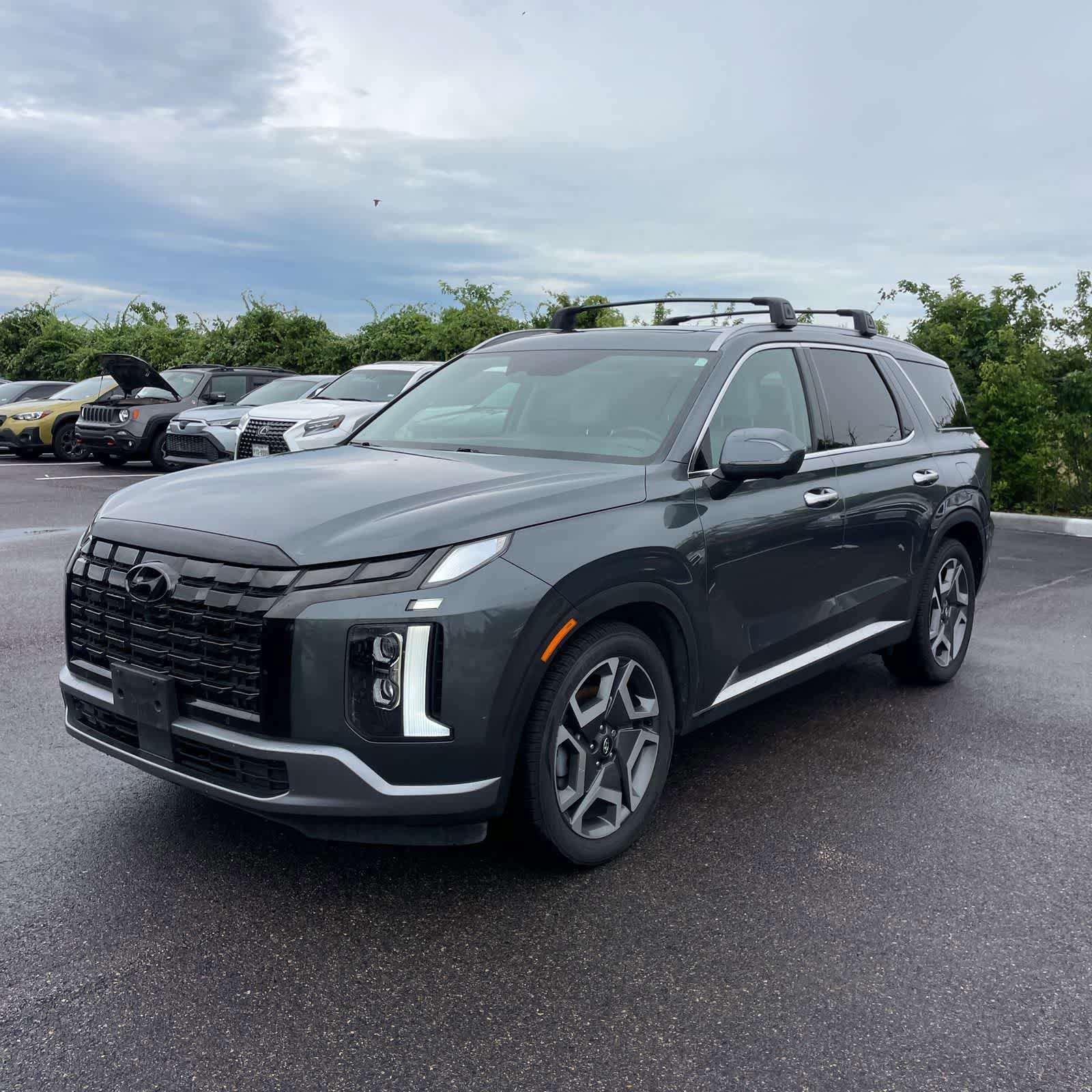Used 2024 Hyundai Palisade SEL w/ Premium Package FWD video 1