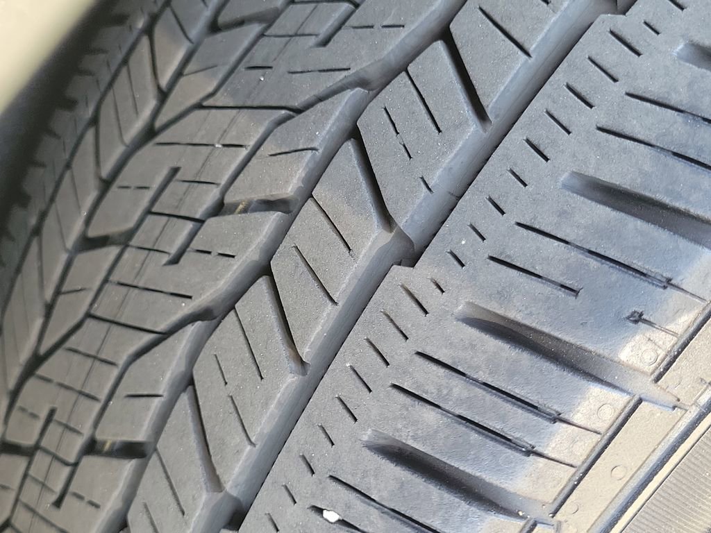 Certified 2024 Chevrolet Traverse RS w/ LPO, Floor Liner Package image 28