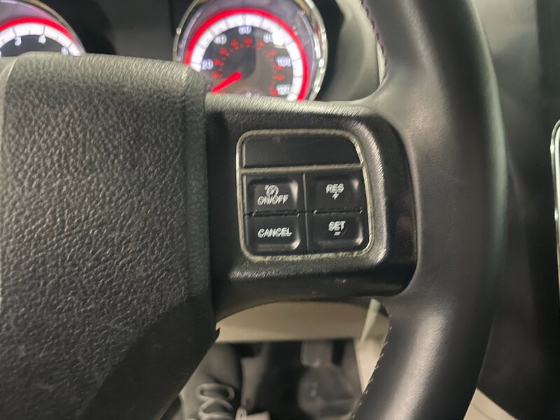 Used 2011 Dodge Grand Caravan FWD image 13