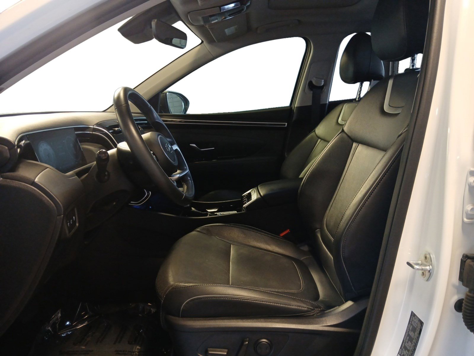 Used 2022 Hyundai Tucson SEL w/ Convenience + Premium Package image 9