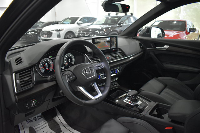Used 2023 Audi Q5 2.0T Premium Plus w/ Premium Plus Package AWD/4WD image 8