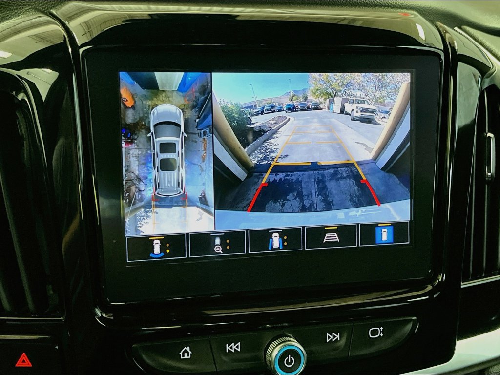 Used 2022 Chevrolet Traverse RS AWD/4WD image 14