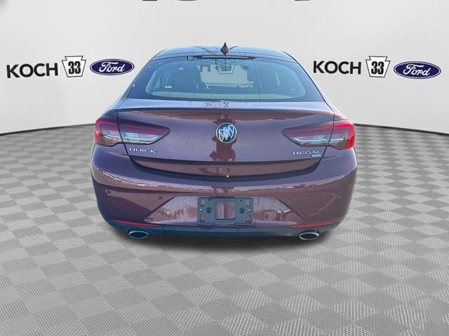 Used 2018 Buick Regal Essence w/ Driver Confidence Package #1 AWD/4WD image 7
