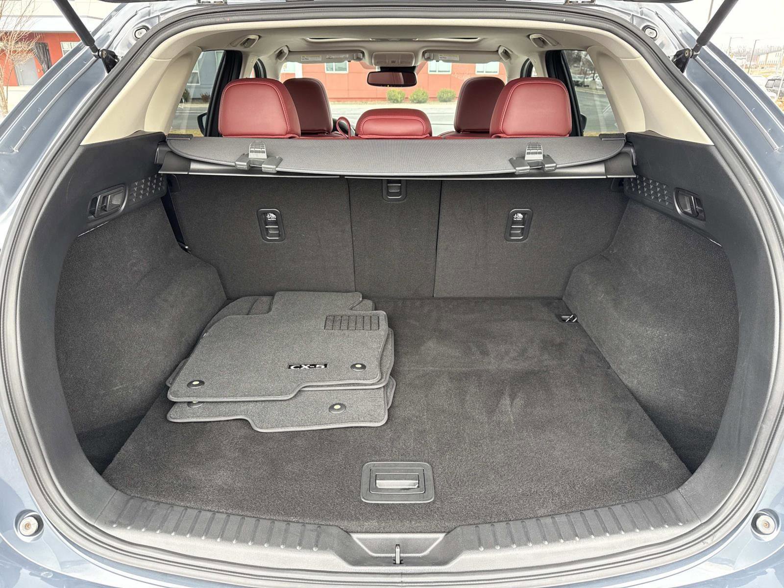 Used 2023 MAZDA CX-5 Carbon Edition image 21