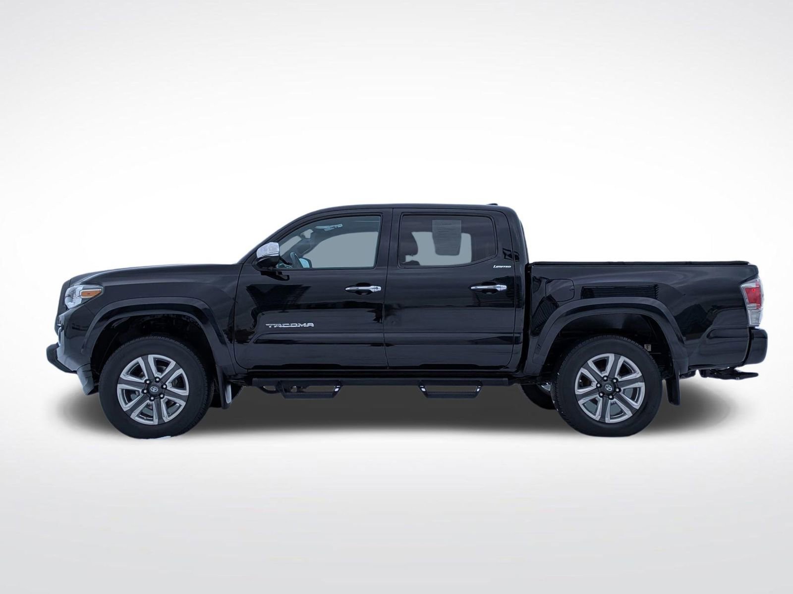 Used 2019 Toyota Tacoma Limited image 4