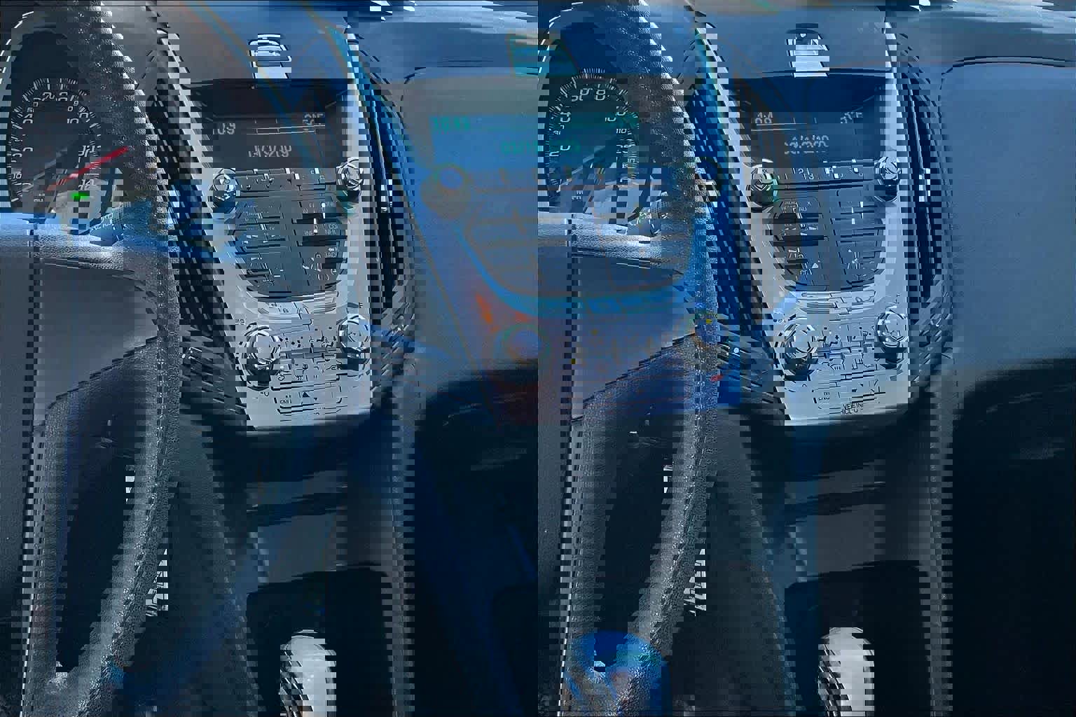 Used 2010 Chevrolet Equinox LT image 6