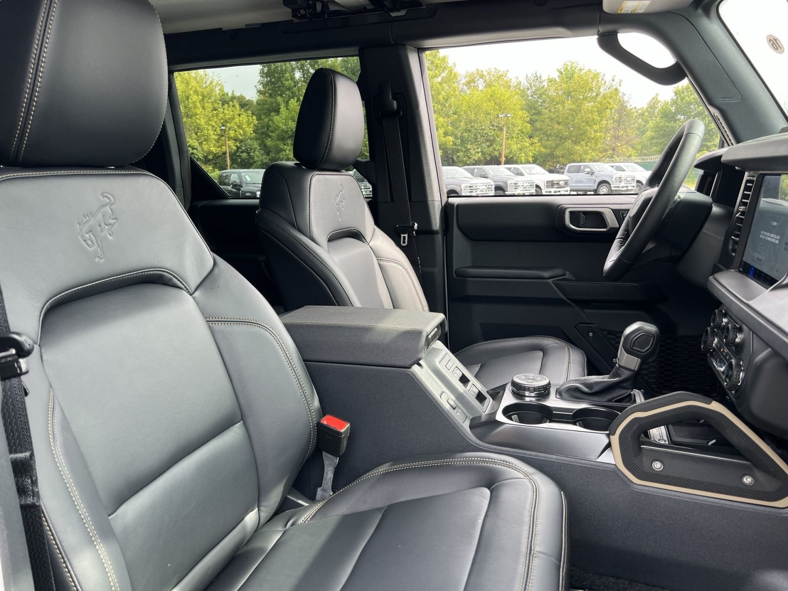 New 2026 Ford Bronco Badlands AWD/4WD image 47