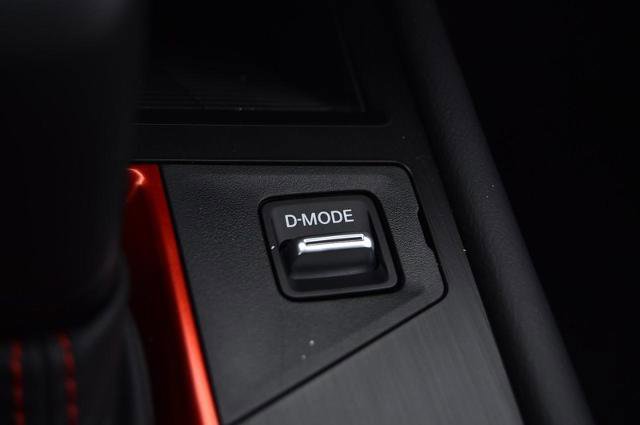 New 2025 Nissan Kicks SR image 22