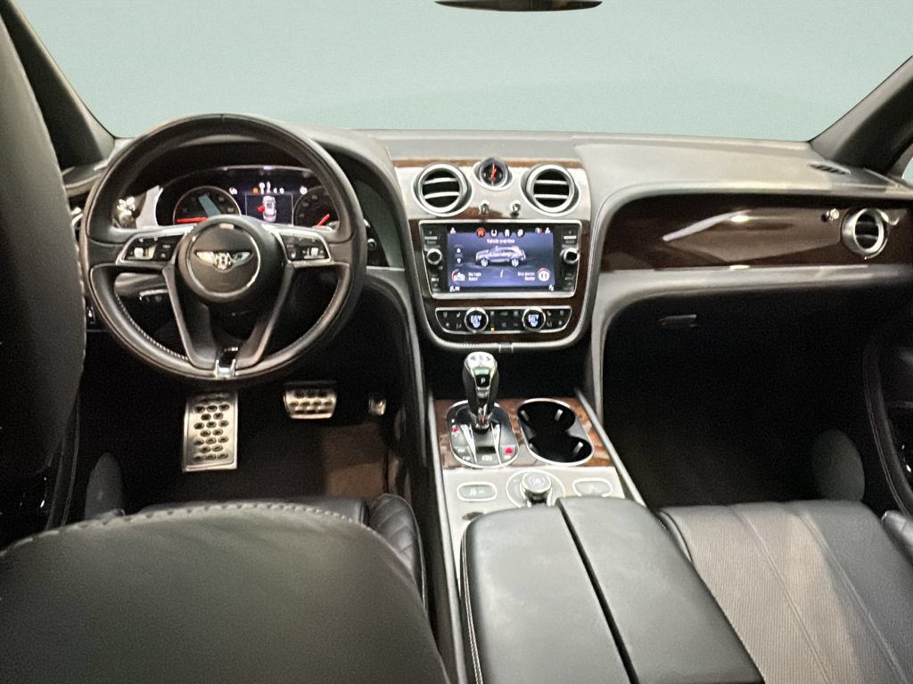 Used 2018 Bentley Bentayga Activity AWD/4WD image 25