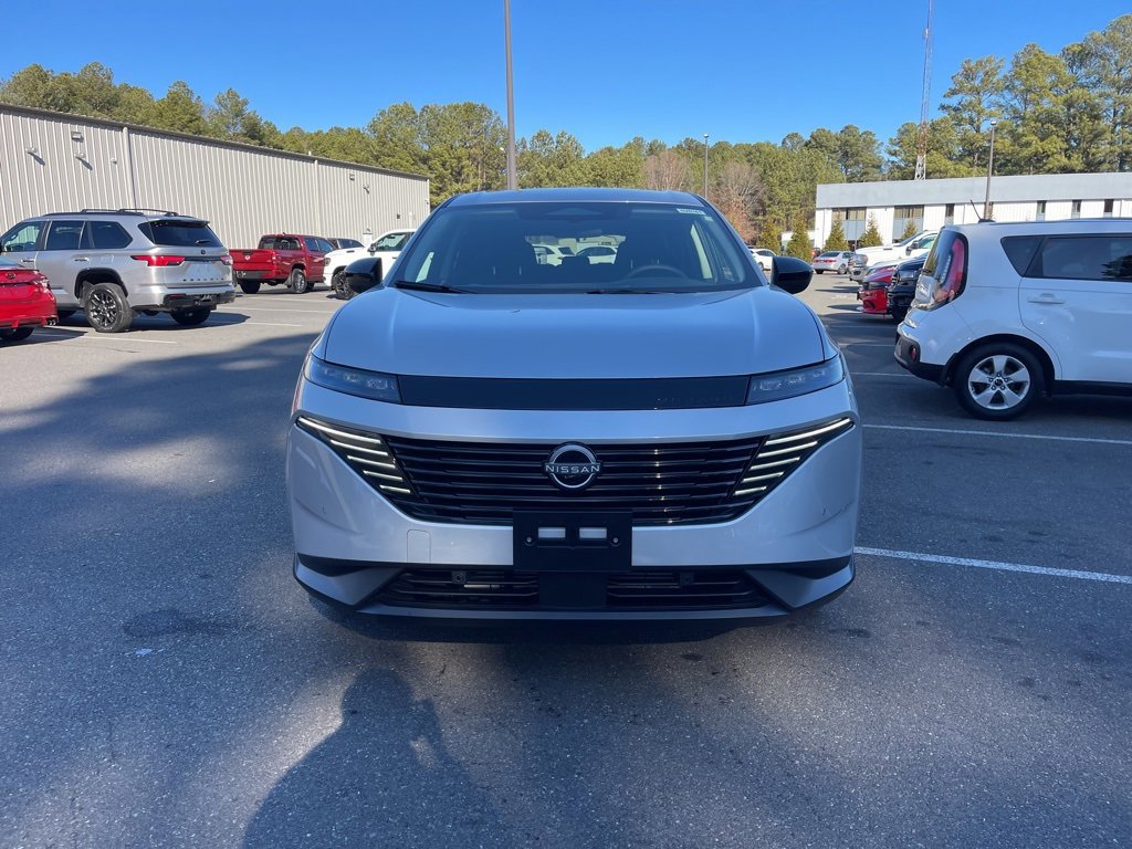 Certified 2025 Nissan Murano SV image 3