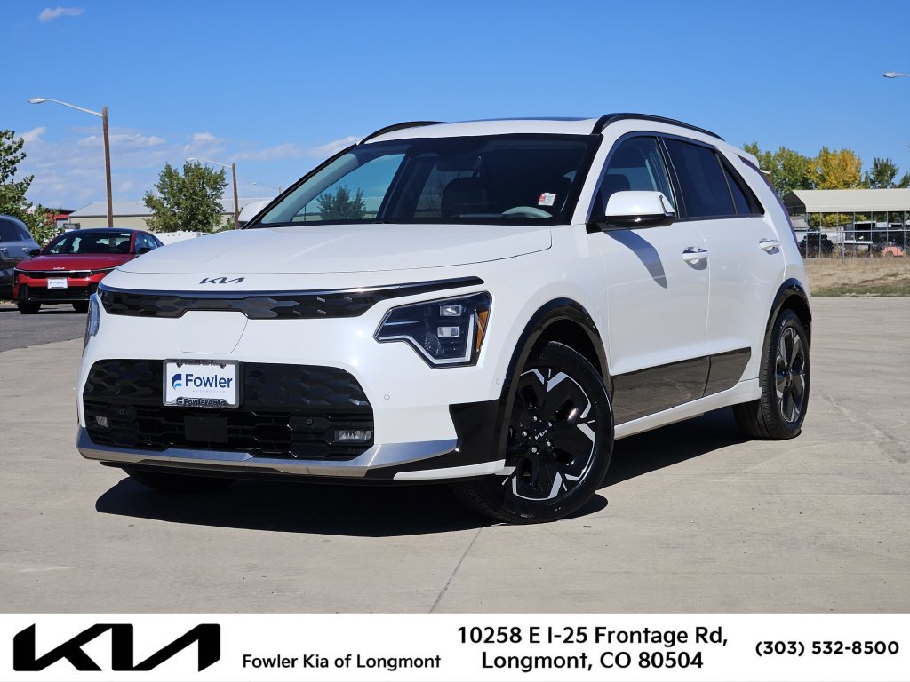 Certified 2024 Kia Niro Wave FWD image 1